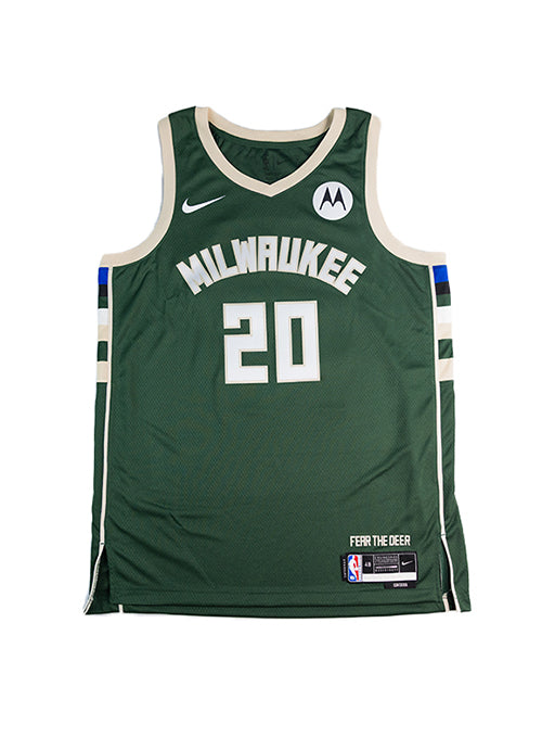 Signed Nike 2022 Icon Edition AJ Green Milwaukee Bucks Swingman Jersey-front