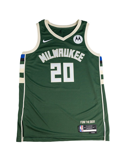 Signed Nike 2022 Icon Edition AJ Green Milwaukee Bucks Swingman Jersey-front