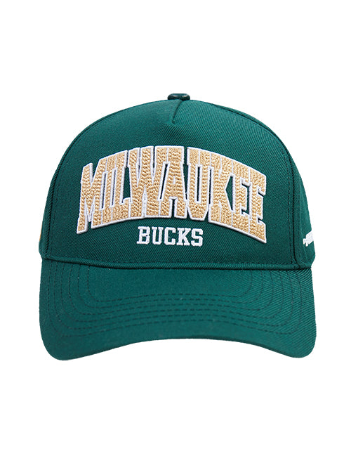 Pro Standard City Arch Milwaukee Bucks Wool Snapback Hat-front