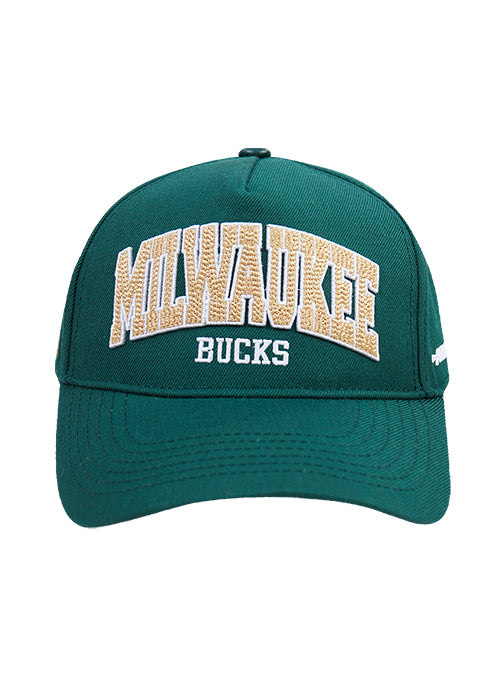 Pro Standard City Arch Milwaukee Bucks Wool Snapback Hat-front