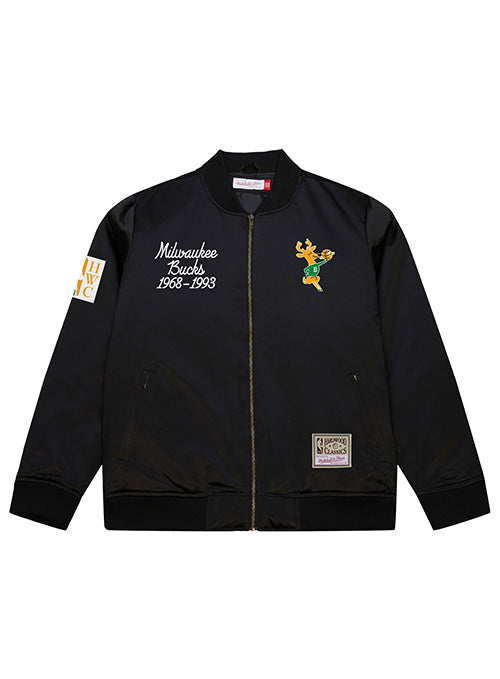 Mitchell & Ness HWC '68 In Season Milwaukee Bucks Bomber Jacket-front