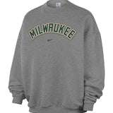 Nike Standard Issue Evergreen+ Milwaukee Bucks Crewneck Sweatshirt