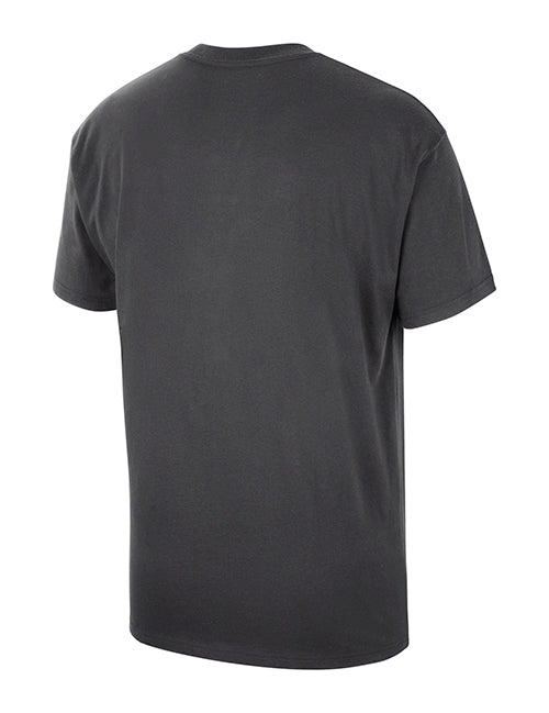 Nike Standard Issue Travel Milwaukee Bucks T-Shirt-back