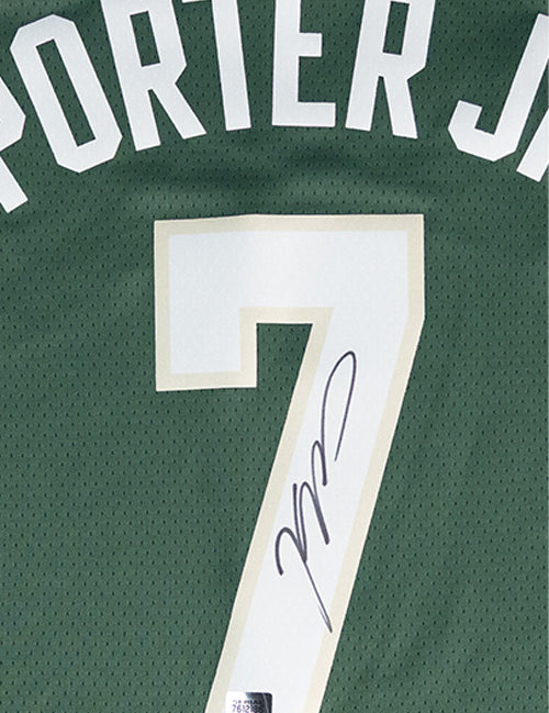 Signed Nike 2022 Icon Edition Kevin Porter Jr. Milwaukee Bucks Swingman Jersey-signature