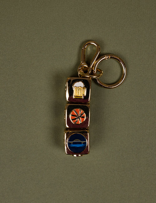 Milwaukee Bucks Spinner Keychain-side 2