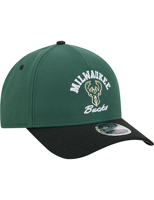 New Era 9Forty M-Crown Arch Milwaukee Bucks Snapback Hat-right