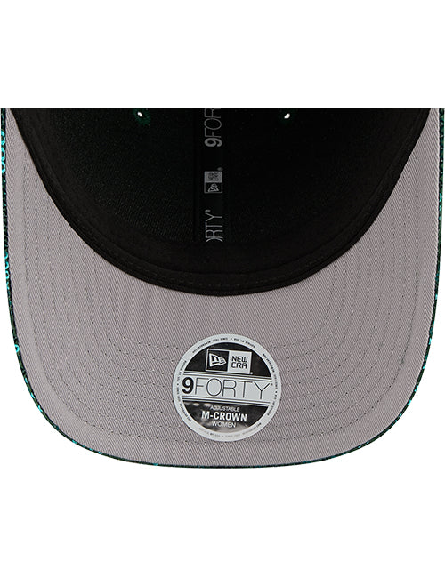 Women's New Era 9Forty M-Crown Sequin Milwaukee Bucks Snapback HatUV