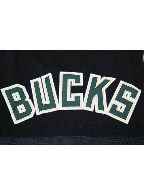 Pro Standard Milwaukee Bucks Pro Team Logo Short-patch 2