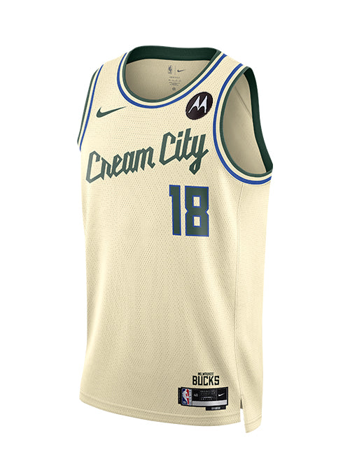 Nike 2025-26 City Edition Kyle Kuzma Milwaukee Bucks Swingman Jersey-front