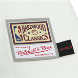 Mitchell & Ness '68 Energy Milwaukee Bucks T-Shirt in Cream - Zoom View Left Hip Tag