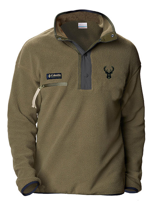 Columbia Helvetia Milwaukee Bucks 1/4 Snap Pullover In Green - Front View