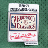Mitchell & Ness Hardwood Classics 1970 Kareem Abdul-Jabbar Milwaukee Bucks Swingman Jersey In Green - Zoom View On Bottom Graphic
