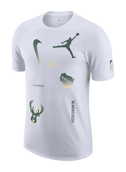 Bucks Pro Shop 2022 Statement Edition Icon Milwaukee Bucks T-Shirt / Medium