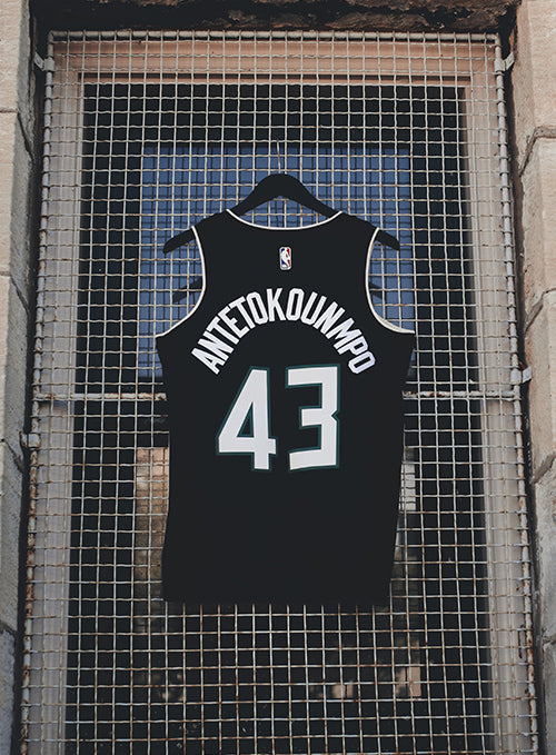 Giannis Antetokounmpo Milwaukee Bucks Fanatics Authentic Autographed Jordan  Black Authentic Swingman Jersey