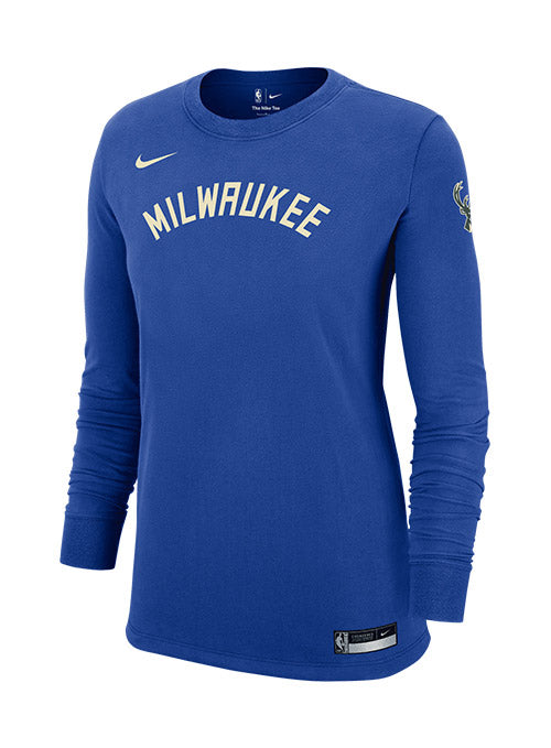 Women's Nike 2022-23 City Edition Courtside Long-Sleeve Royal Milwaukee Bucks T-Shirt In Blue, Cream & Orange - Front View