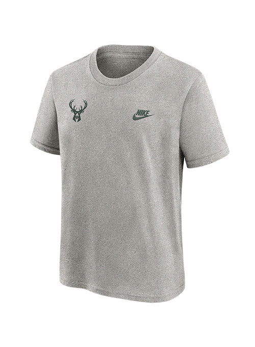 Juvenile Nike Essential Club Icon Milwaukee Bucks T-Shirt In Grey - Front View