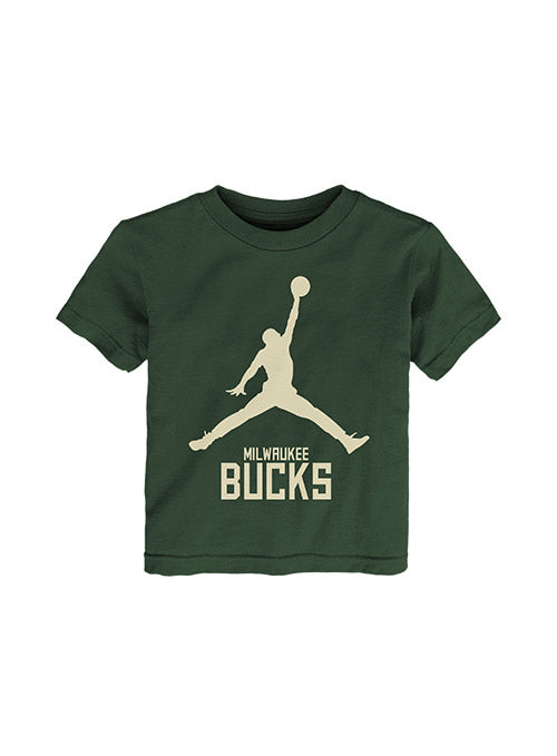 Essential Milwaukee Bucks T Shirt