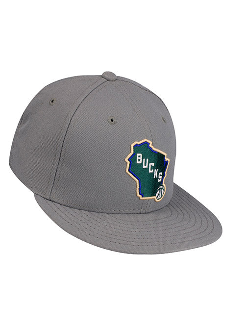 Milwaukee Bucks New Era The Golfer Corduroy 9FIFTY Snapback Hat - Gray
