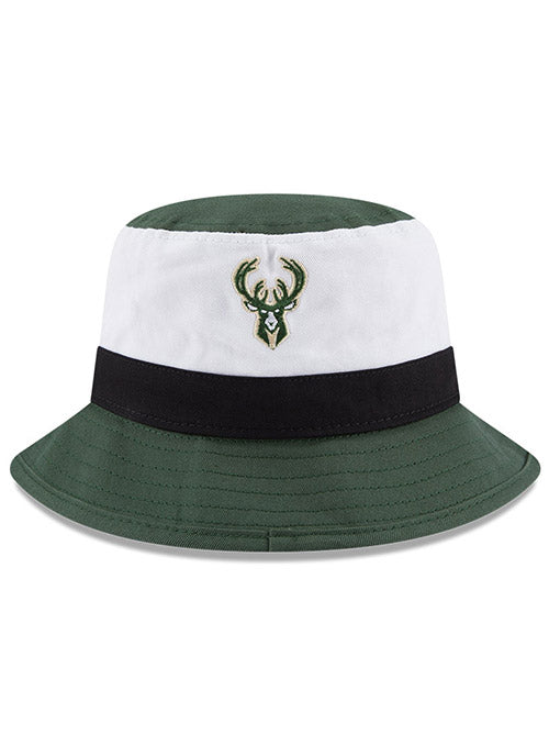 New Era Back Half 23 Milwaukee Bucks Bucket Hat In Green, White & Black - Back View