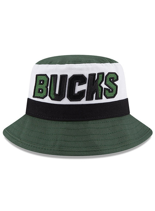New Era Back Half 23 Milwaukee Bucks Bucket Hat In Green, White & Black - Front View