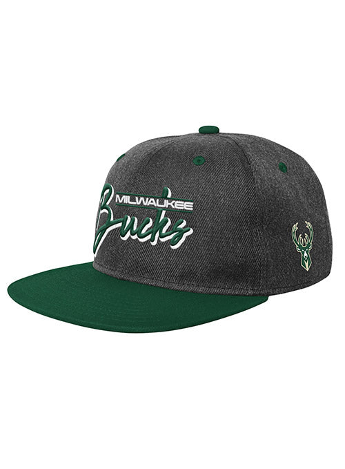 Youth Outerstuff Retro Jersey Deadstock Milwaukee Bucks Snapback Hat In Grey & Green - Angled Left Side View